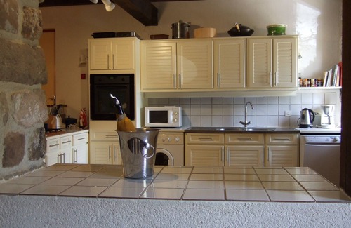 Penne House | Beautiful restored farmhouse with pool, very private.