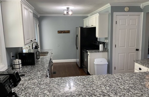 Celina House | Beautiful River front property