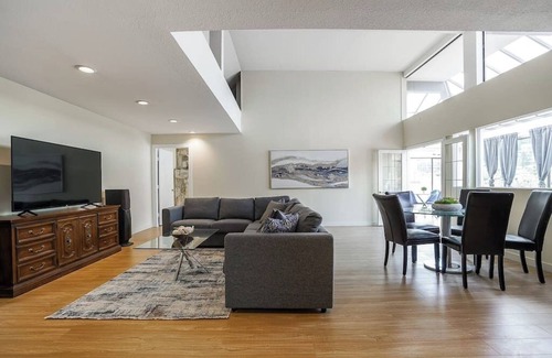 Horseshoe Bay Apartment | Beautiful Room+AC in Shared Home in Horseshoe Bay