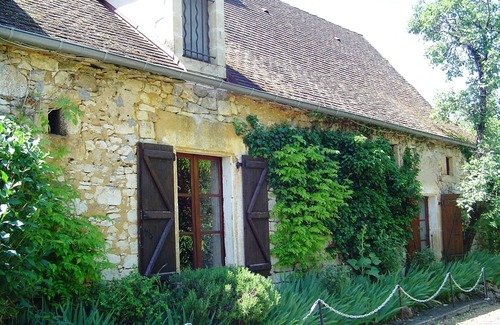 Nadaillac-de-Rouge House | Beautiful stone cottage with large kitchen close Rocamadour/Sarlat heated pool