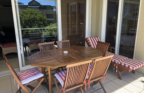 Victoria and Alfred Waterfront Apartment | Beautiful, safe two bed apartment V & A Waterfront Cape Town * grading.