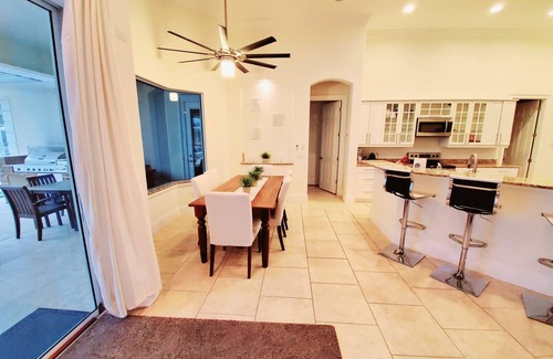 Palm Harbor House | Beautiful Saltwater Canal House