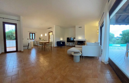 Loiri Porto San Paolo House | Beautiful Sardinian vacation home on the sunny island of Sardinia