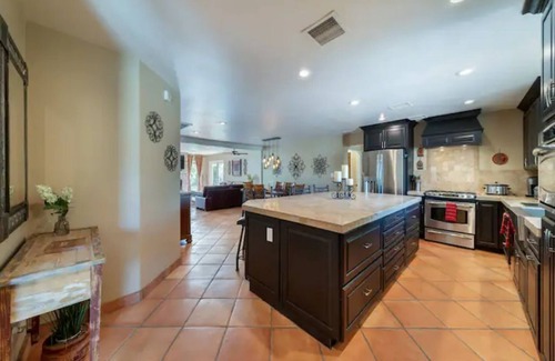 South Scottsdale House | Beautiful Scottsdale home in Old Town with a new heated pool/sleeps 6 w/4beds