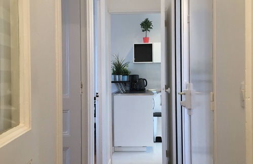 Saint-Pair-sur-Mer Apartment | beautiful sea views, beach 150 meters