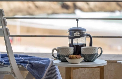 Herolds Bay House | Beautiful Sea facing room