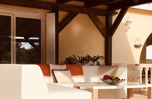 Aspe House | BEAUTIFUL SECLUDED 4 BED VILLA, XL POOL , PERFECT PARADISE TO UNWIND ALICANTE