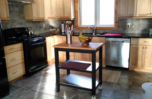 Whitestone Cottage | Beautiful Secluded Cottage Property