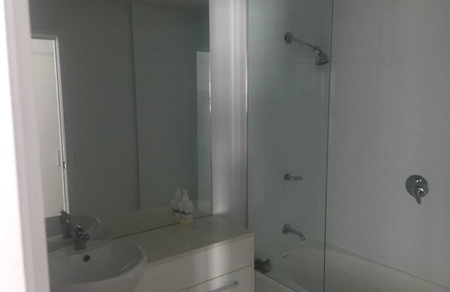 Biggera Waters House | Beautiful, secure town house in gated complex
