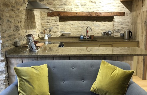 Cassington House | Beautiful self contained Cotswold style cottage 15 mins Central Oxford