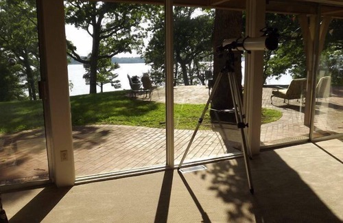 Grove House | Beautiful Setting! Private, Rambling House on Wooded Acreage - Available Sept 1