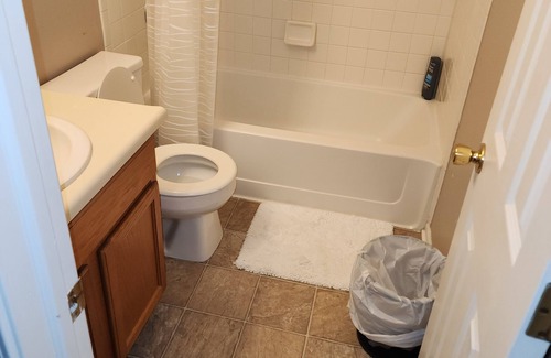 Wayne Condo | Beautiful Shades Home. 2 bed 2.5 bath Luxury Home. Private Airoplane Landing