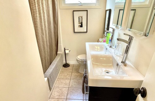 Shediac House | Beautiful Shediac Bay Home ACCOMMODATES 2 FAMILIES COMFORTABLY!