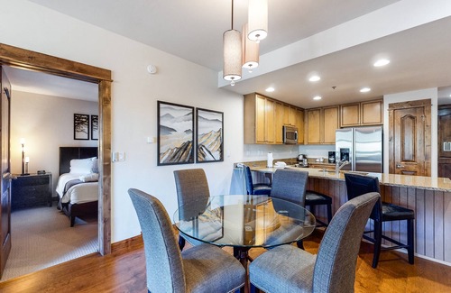 Four O'Clock Condo | Beautiful ski-in/ski-out villa with shared game room, hot tub, pool, & gym