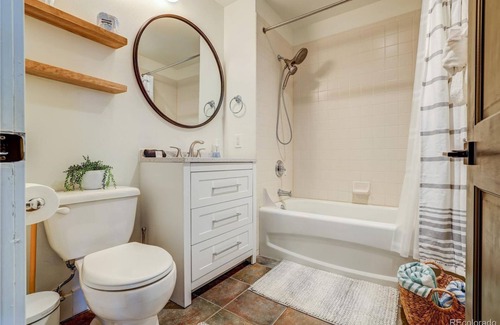 Winter Park Condo | Beautiful Ski In Ski Out 2 bedroom steps to Gondola