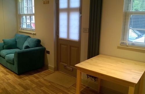 Oxford House | Beautiful small 2-bedroom house in Iffley Fields