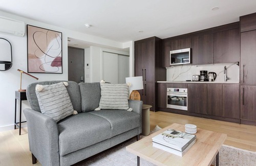 SoHo Apartment | Beautiful Soho 1BR w/In-Unit Laundry, nr Film Center, by Blueground
