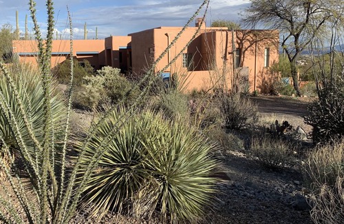 Starr Pass House | Beautiful Sonoran Green Home, Tucson Mountain Saquaro Park, Marriott Resort Golf