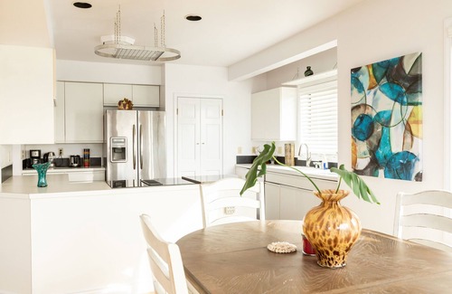 Mukilteo House | Beautiful Sound View Guesthouse