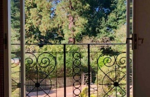 Liphook Cottage | Beautiful South Downs Cottage w/private gate opening onto the Downs.