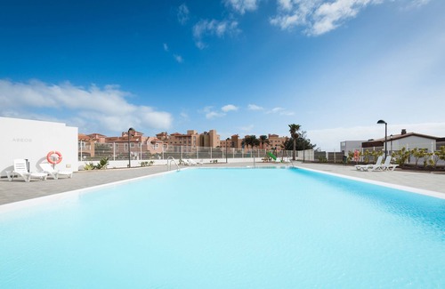 Caleta de Fuste Apartment | Beautiful south facing penthouse apartment with amazing views in Caleta de Fuste