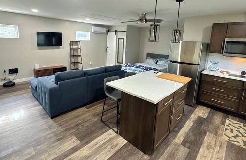Sun Bay South Apartment | Beautiful South Tampa!