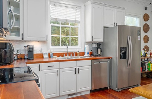 Whitemarsh Island House | Beautiful Southern Luxury Home in Savannah Yacht Club By Lucky Savannah