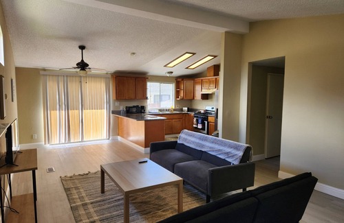 American Canyon House | Beautiful, spacious 3 bedroom Napa Adjacent hideaway. Pet and family friendly