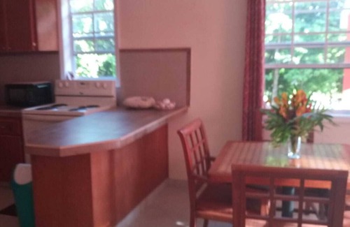 Cockburn Town Apartment | Beautiful spacious One Bedroom Unit