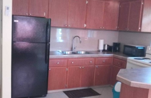 Cockburn Town Apartment | Beautiful spacious One Bedroom Unit