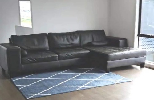 Clyde House | Beautiful Spacious 5 Bedroom Home in Clyde