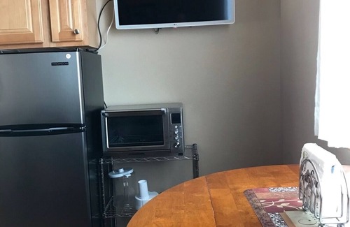 Colorado Springs House | BEAUTIFUL SPACIOUS APARTMENT- 1 Bedroom with Living Room & Kitchen. Sleeps 4.