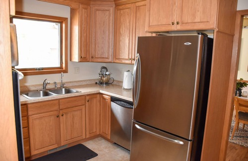 Lewistown House | Beautiful Spacious Home - Near Fergus High School