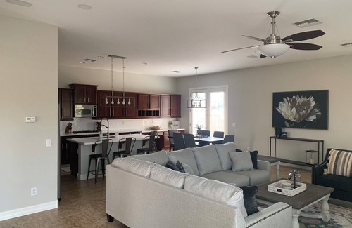 Marley Park House | Beautiful, spacious home with pool & putting green, perfect for snow birds!