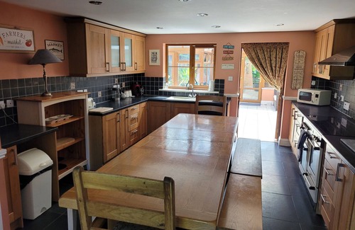 Zelah House | Beautiful spacious home with 7 beds and hot tub! The perfect Cornish getaway :-)