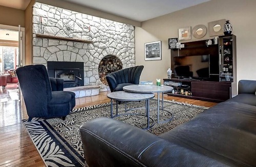 Warwick House | Beautiful, spacious home on four private acres