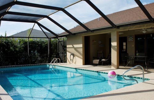 Pine Island Center House | Beautiful, Spacious House With In Ground Pool In A Tropical Setting!