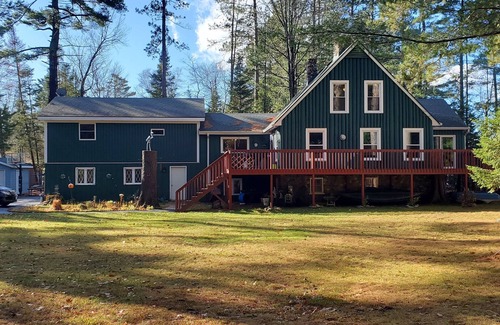 Conover House | Beautiful, Spacious North Woods Lake Home!