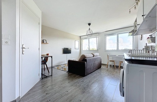 Donville-les-Bains Apartment | Beautiful studio near the sea (the pontoon)