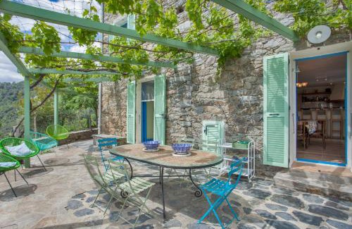 Poggio-di-Nazza Villa | Beautiful stone house in the village of Poggio-di-Nazza