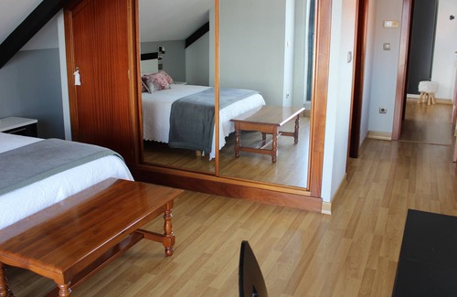 Cotobade House | Beautiful stone house for 10 people with 10x5 pool and covered barbecue
