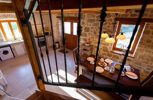 Dracevac House | Beautiful stone house, renovated old istrian rural cottage