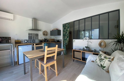 Le Pontet Apartment | Beautiful studio 3* near Avignon with swiming pool