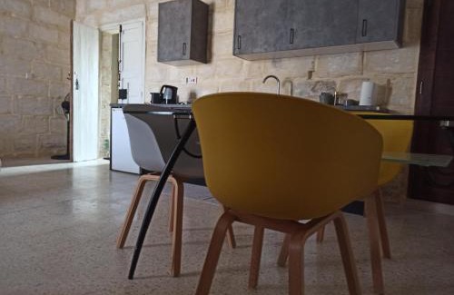 Qormi Apartment | Beautiful Studio apartment in Qormi Malta