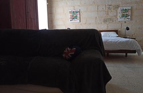 Qormi Apartment | Beautiful Studio apartment in Qormi Malta