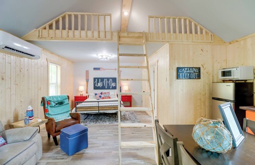 Higden Apartment | Beautiful Studio Cabin Near Greers Ferry Lake!