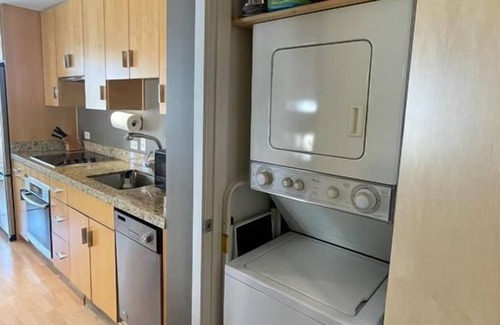 Tenderloin Apartment | Beautiful Studio apartment (558211) by Houzlet