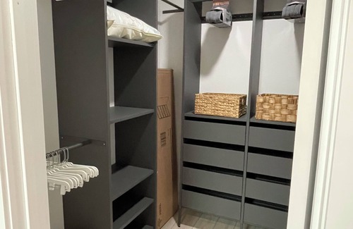 Orange Park Apartment | Beautiful Studio with Kitchenette close to Mayo Clinic JAX