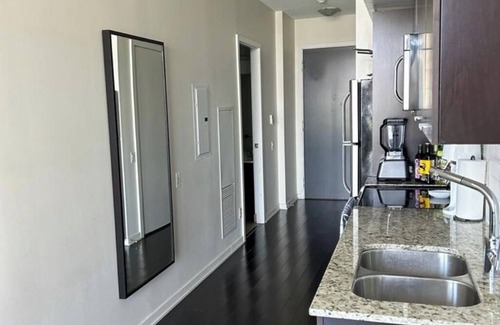 Sunnyside Apartment | Beautiful & stylish condo for rent