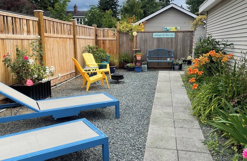 Regional District of Nanaimo Apartment | Beautiful Suite by the Sea